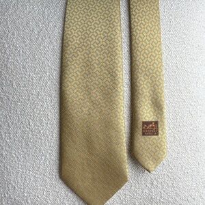 Hermes Pale Yellow Patterned Men's Tie